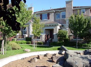 305 Louis Ln, Redwood City, CA 94063