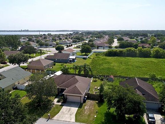 5th image of 624 Berkley Pointe Pass
