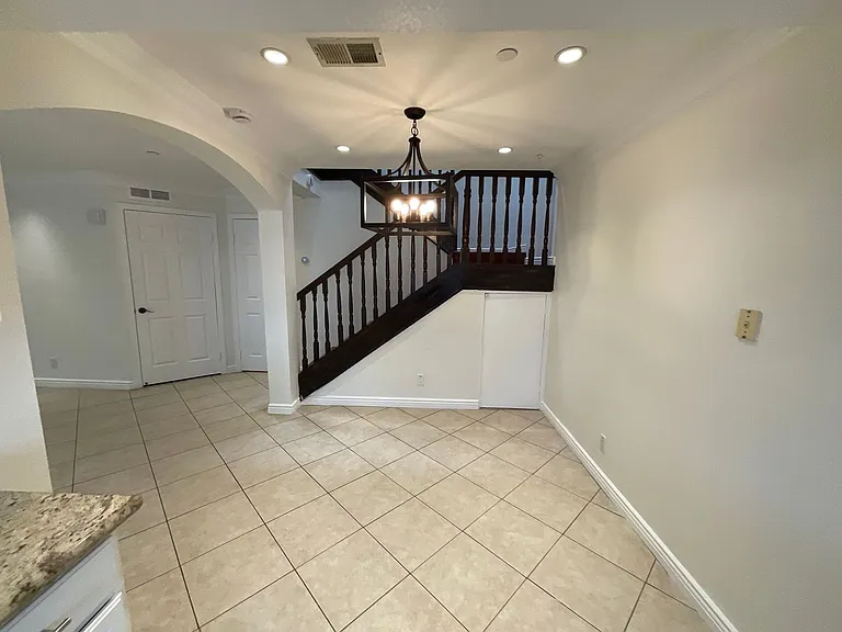 626 Lake St #54 — Photo 15