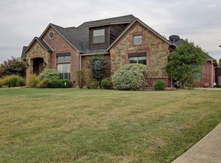 1311 Ashemore Ct, Midlothian, TX 76065