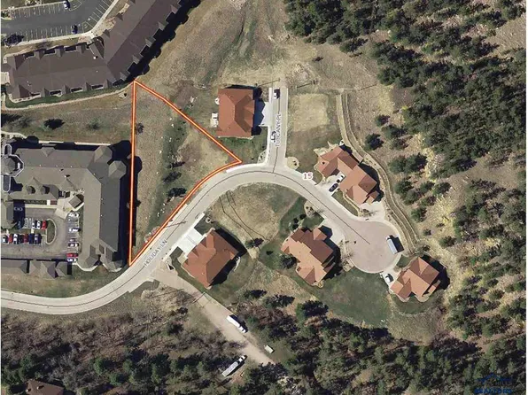 2516 Holiday Ln, Rapid City, SD 57702
