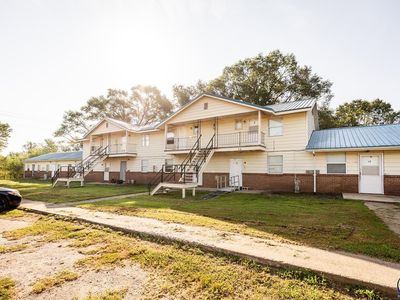 104 10th St, Ogden, KS, 66517