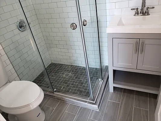 Rented by The Hamilton Group | media 10