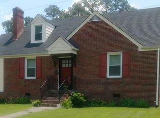814 Hampton Rd, Petersburg, VA 23805