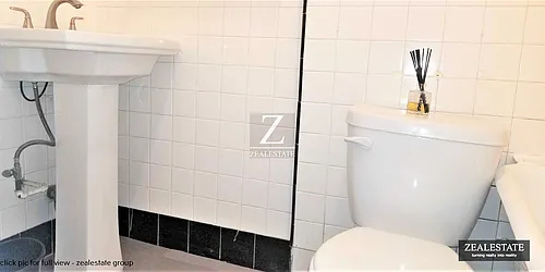 Rented by ZealEstate Group Inc