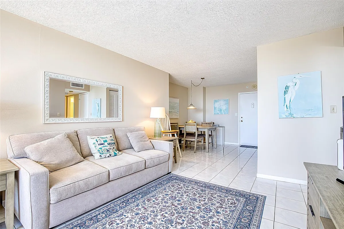 Building Photo - 111 Briny Ave #2312