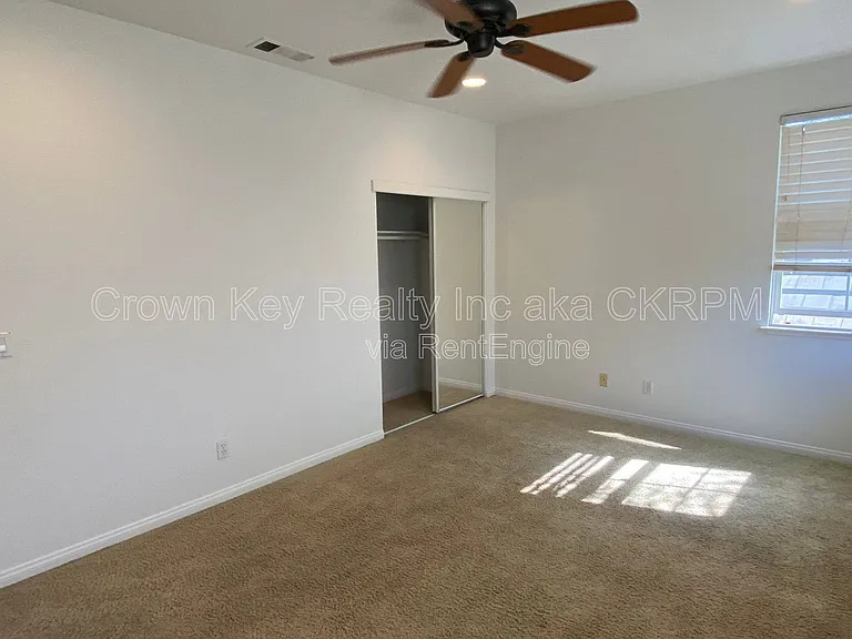 1030 Eastlake Cir — Photo 25