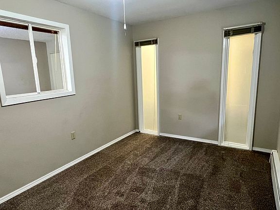 5th image of 648 Dowling Rd Suite 206