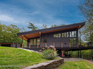 10 Hidden Mountain Lane, Stone Ridge, NY 12484