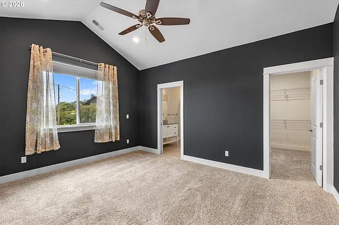 110 Flangas Ave — Photo 9