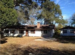 21115 Peckham Ave, Mount Dora, FL 32757