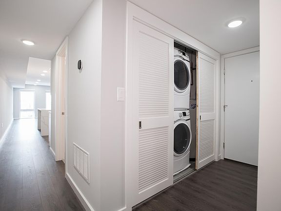 5th image of 747 N 20th St #5