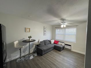 3070 NW 9th Ave, Wilton Manors, FL 33311