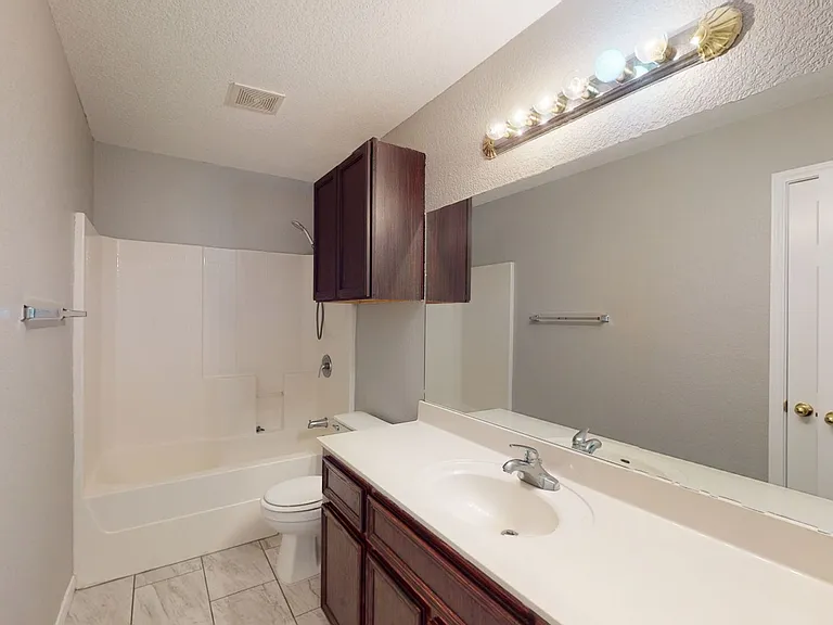 3805 Littleleaf Ct #A — Photo 9
