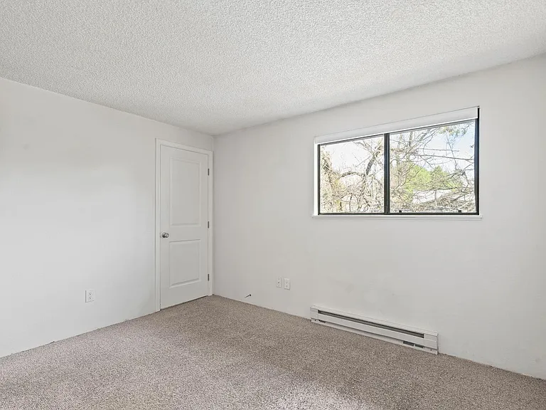 2730-2734 SE Alder St #2732 — Photo 21