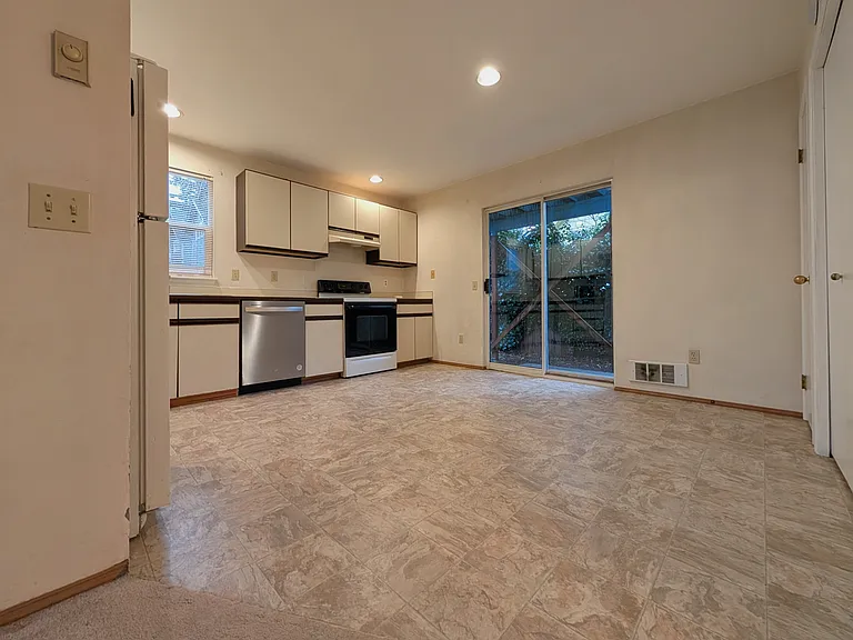 kitchen + dining