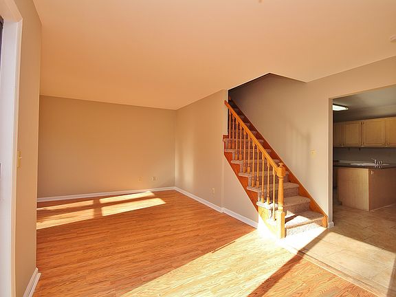 2nd image of 43 Aldo Ct
