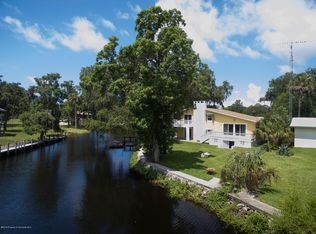 11565 N Caribee Pt, Crystal River, FL 34429