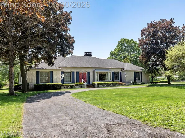 1314 Hollywood Dr, Monroe, MI 48162