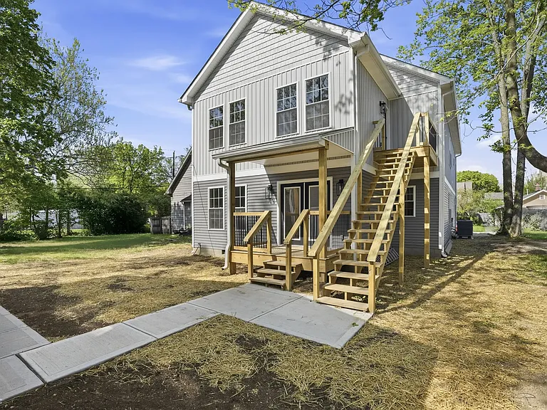 4623 Rookwood Ave — Photo 9