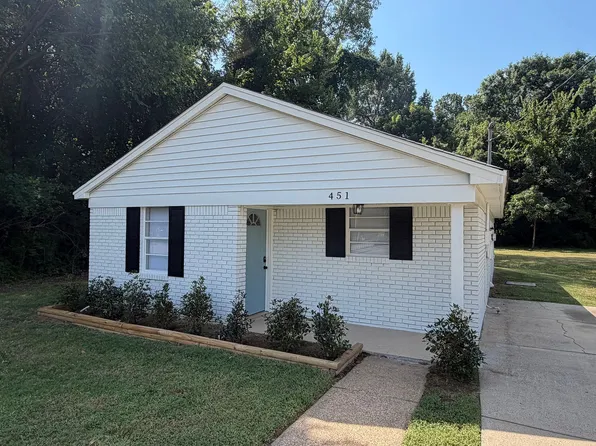 451 Flynn Rd, Memphis, TN 38109