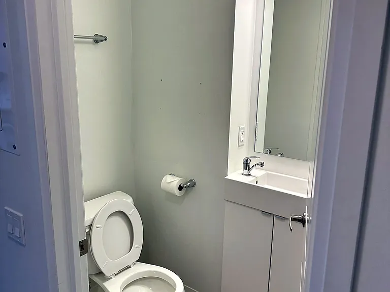 1900 Simcoe St N #224 — Photo 8