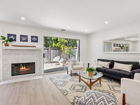 4th image of 82 Mariner Green Drive