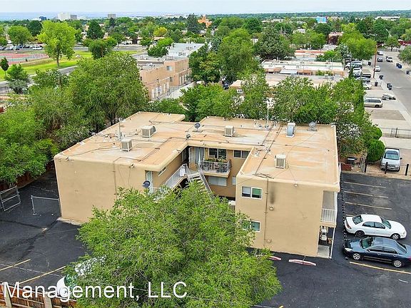 3rd image of 501 Texas St NE #103