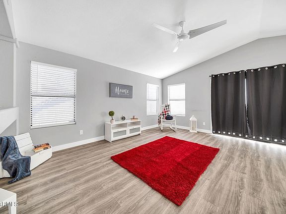 3rd image of 20455 N 37TH Avenue