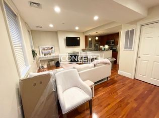 14 Temple St APT 3, Boston, MA 02114