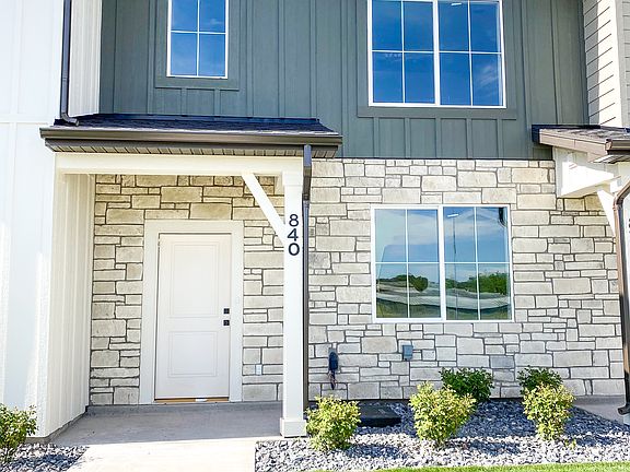 2nd image of 855 W Altura Vista Ln