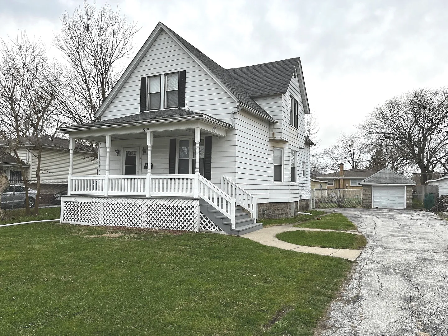 15630 Drexel Ave photo 1