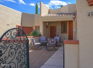 493 W Deerwood Ln, Green Valley, AZ 85614