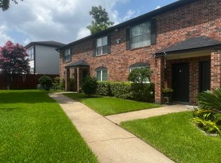 1327 Cedar Post Ln #A3, Houston, TX 77055