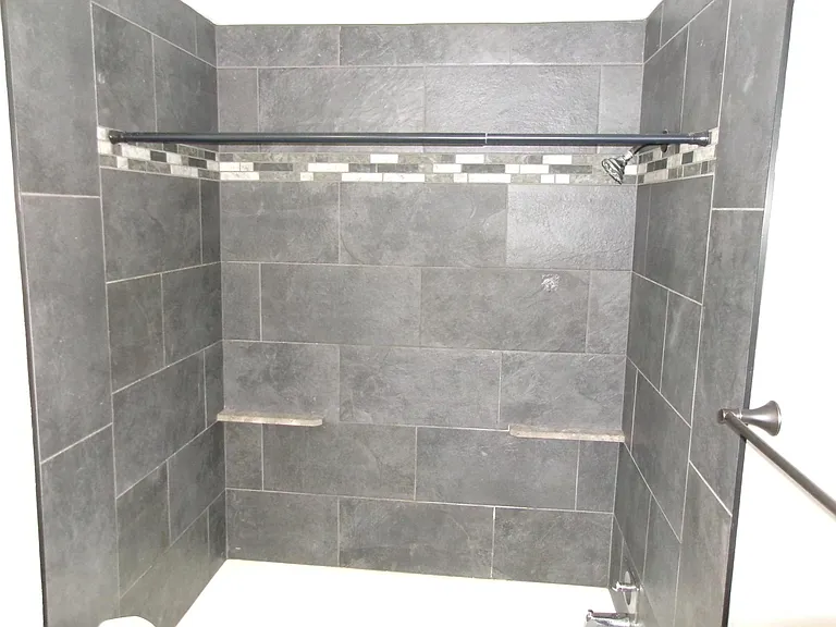 205 main bath shower