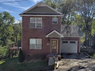118 W Washington St, Clarksville, TN 37040