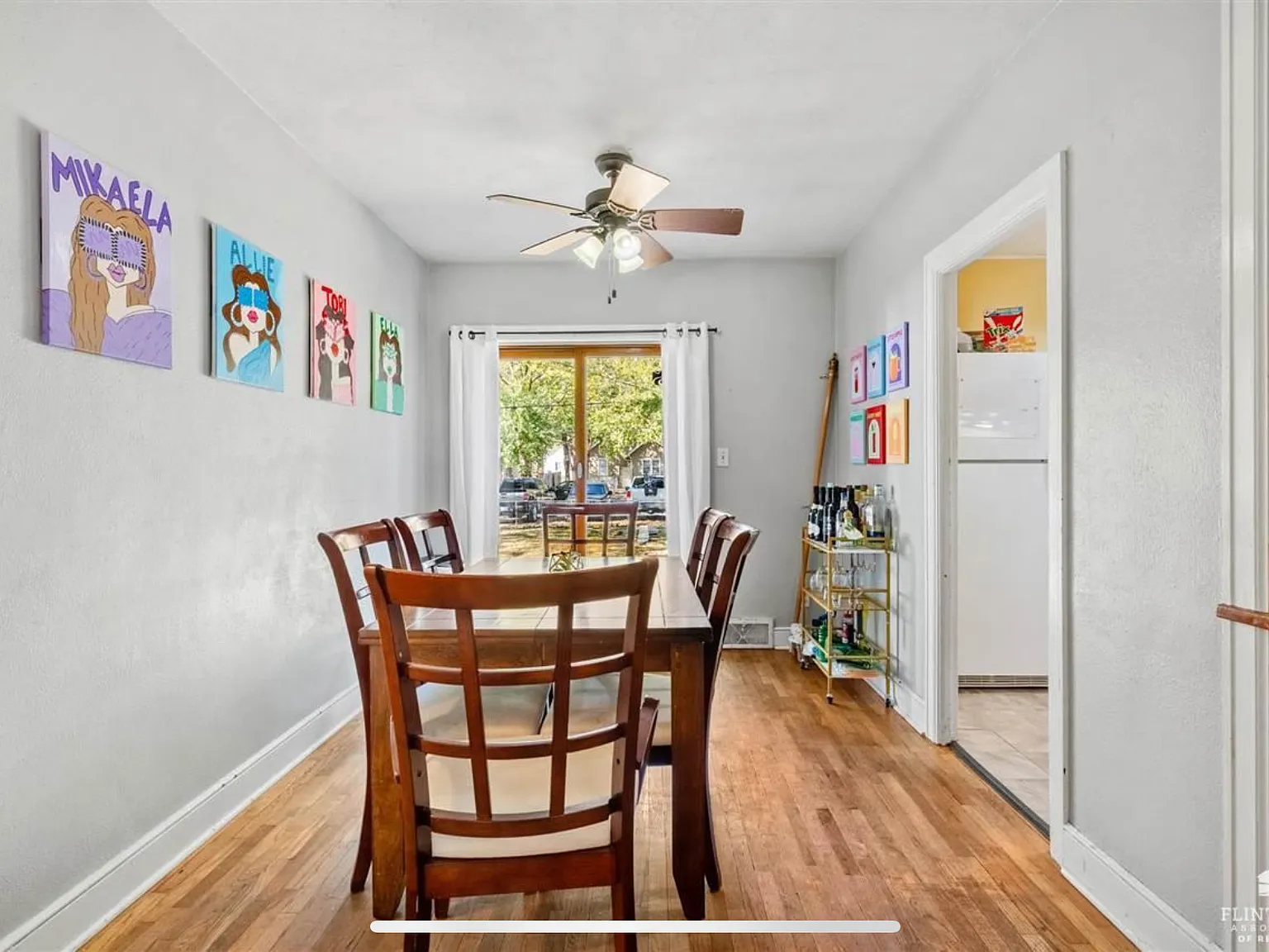 4 bed, 2210 sqft, $2,080 — Photo 3