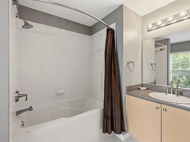 1020 Waterside Dr #1020 — Photo 27