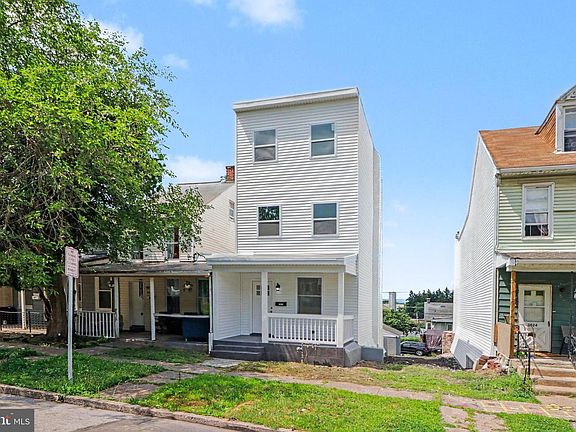 4th image of 2020 Briggs St