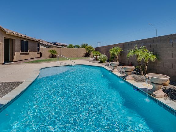 5th image of 18455 W Carmen Dr