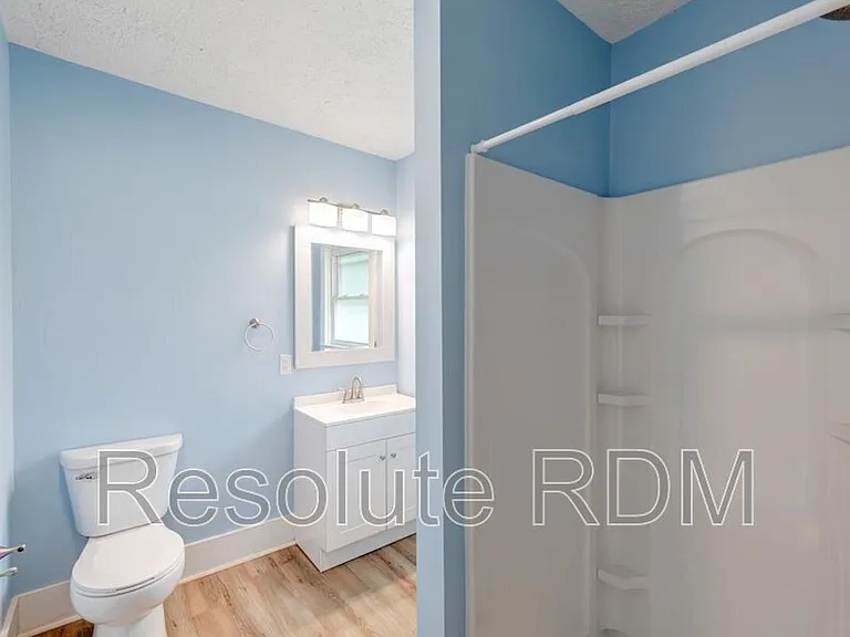 1308 E Taylor St — Photo 24