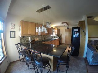 3184 W Montclair St, Springfield, MO 65807