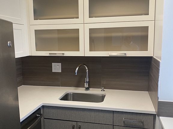 5th image of 520 2nd Ave APT 9A