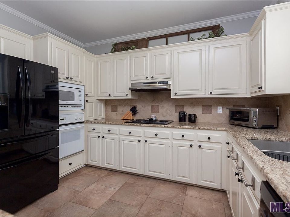 2nd image of 4810 Antioch Blvd