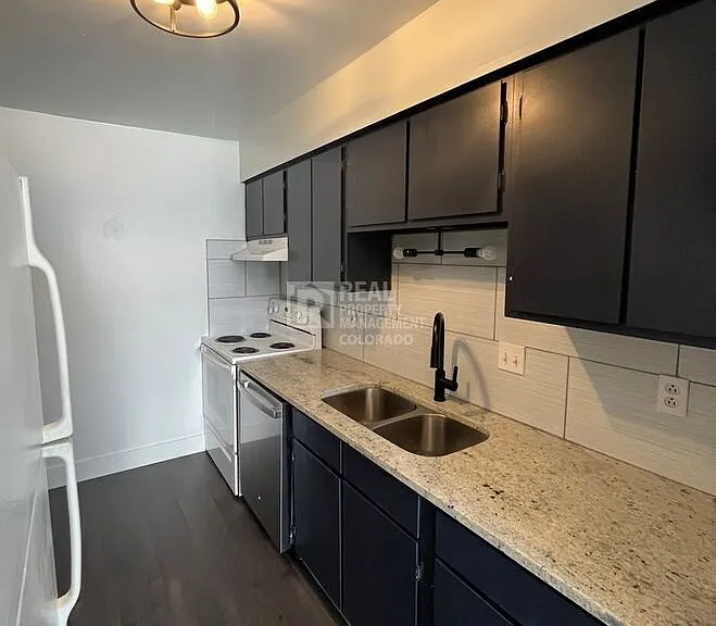 30 Emery Way #3 — Photo 2