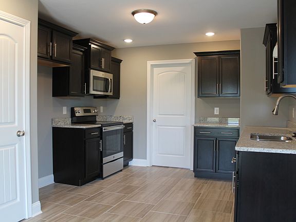 2nd image of 254 Azalea Dr