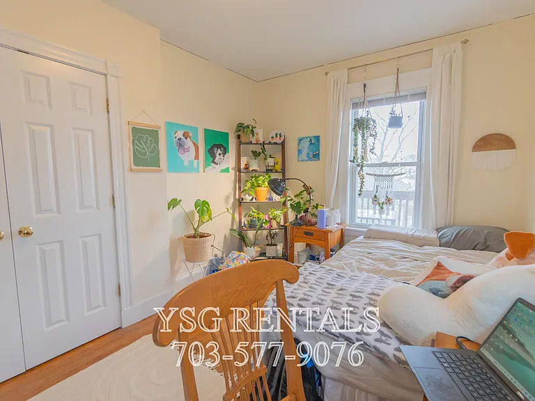 40 Easton St #3 — Photo 2