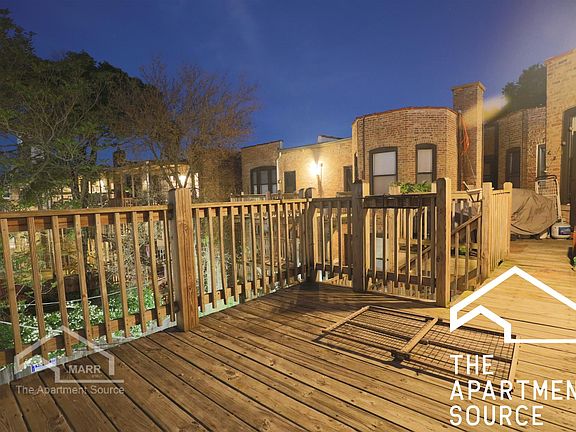 3rd image of 3424 N Elaine Pl APT 3W