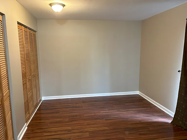 109 Cityview Ave — Photo 6