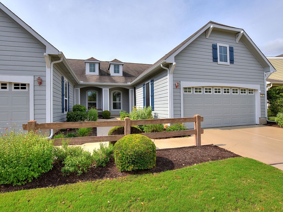 1st image of 206 Essex Ln